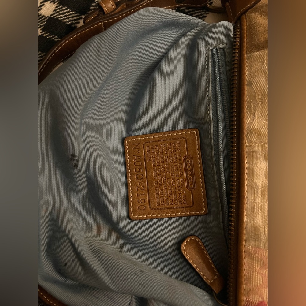 Coach Patchwork Shoulder Bag - Picture 15 of 17